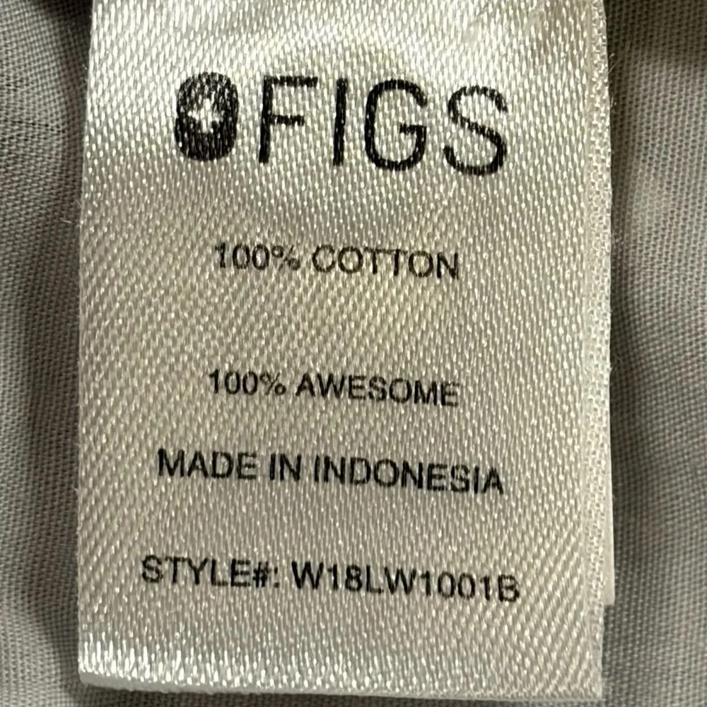 Figs Heartbeat 100% Cotton Pajama Top (XS) - Picture 7 of 8